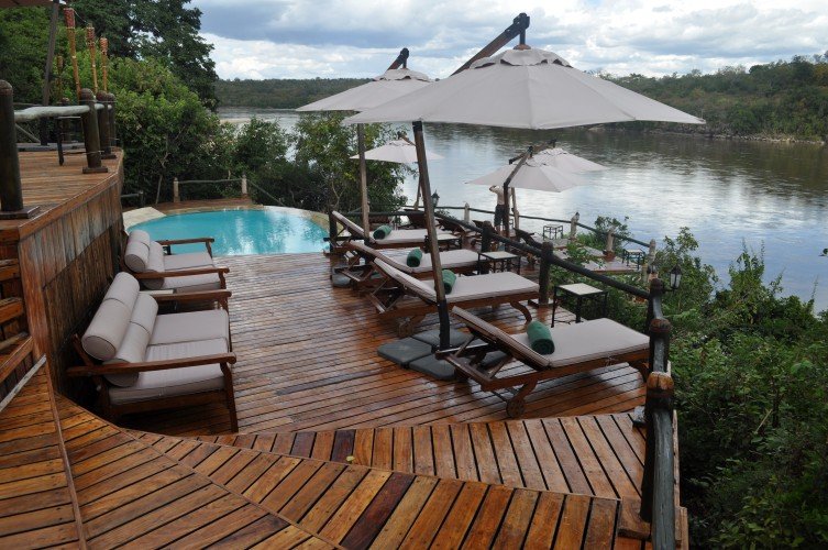 Mivumo River lodge